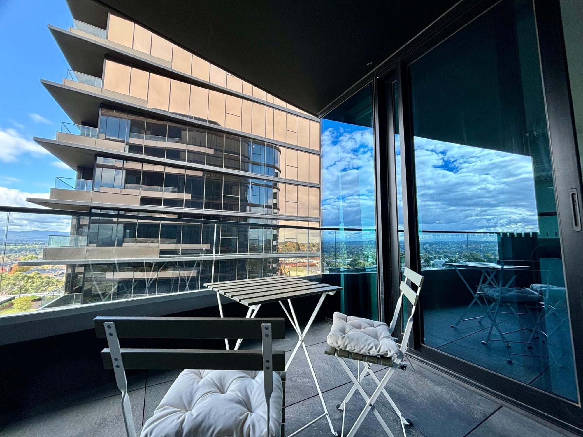 Skygarden Luxury Condo Glen Waverley Exterior photo