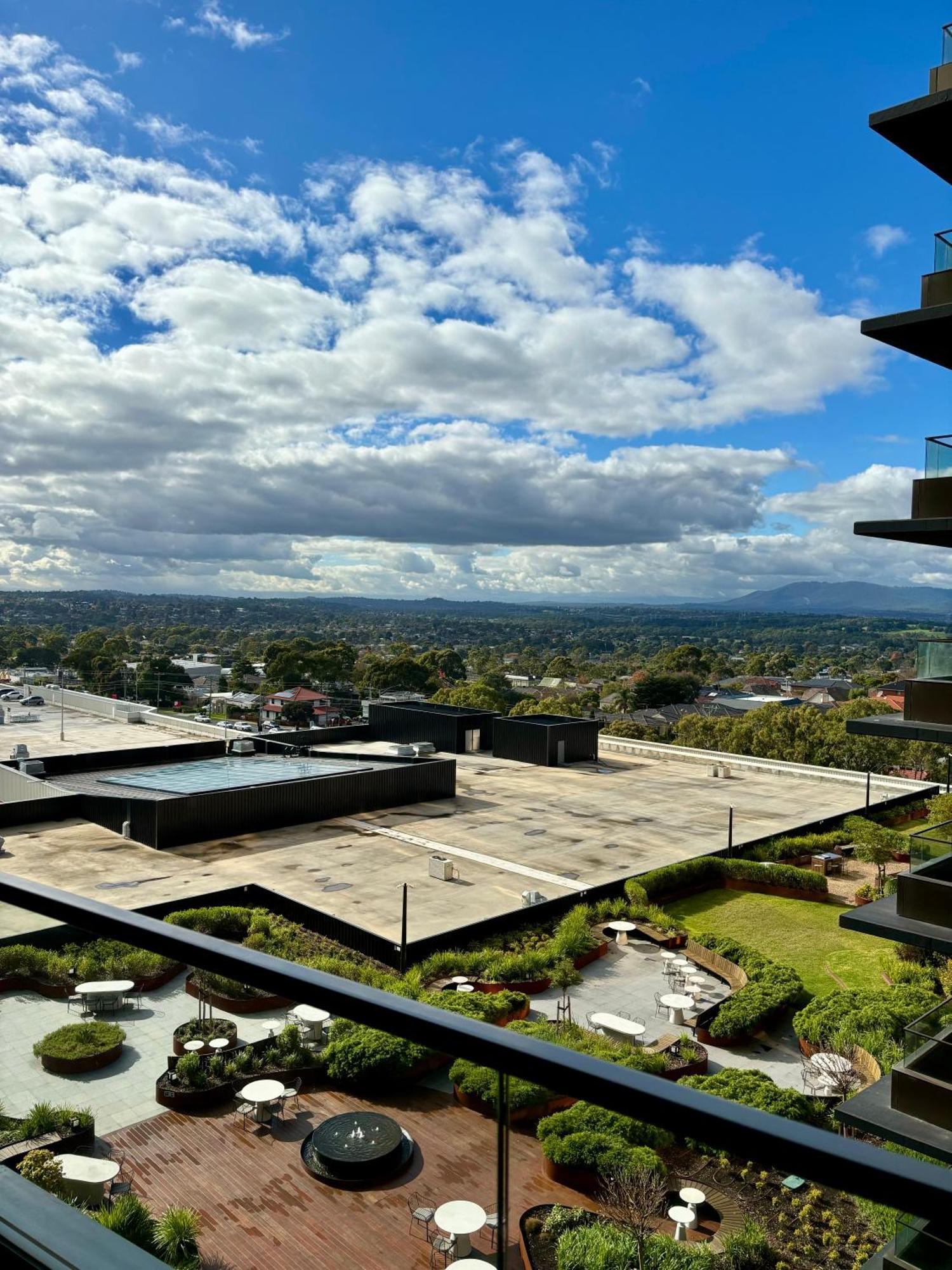 Skygarden Luxury Condo Glen Waverley Exterior photo